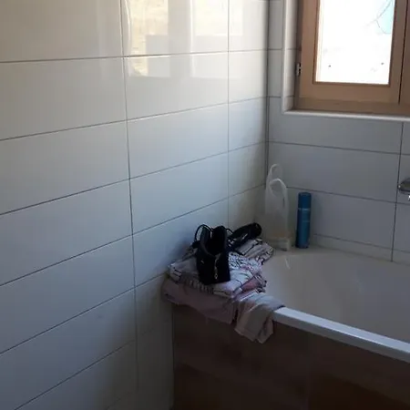 Green Village Dobra Voda אכסניה